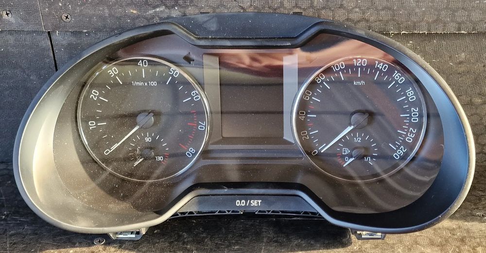 licznik zegary 5e0920750 skoda octavia iii 1.4 tsi