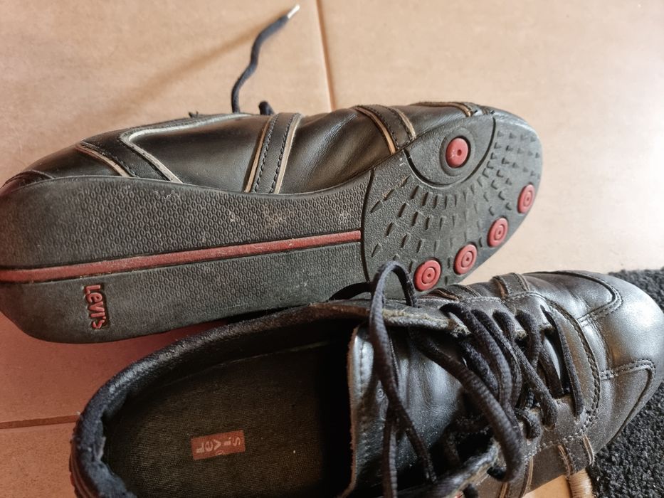 Tenis Levi's (originais) 42