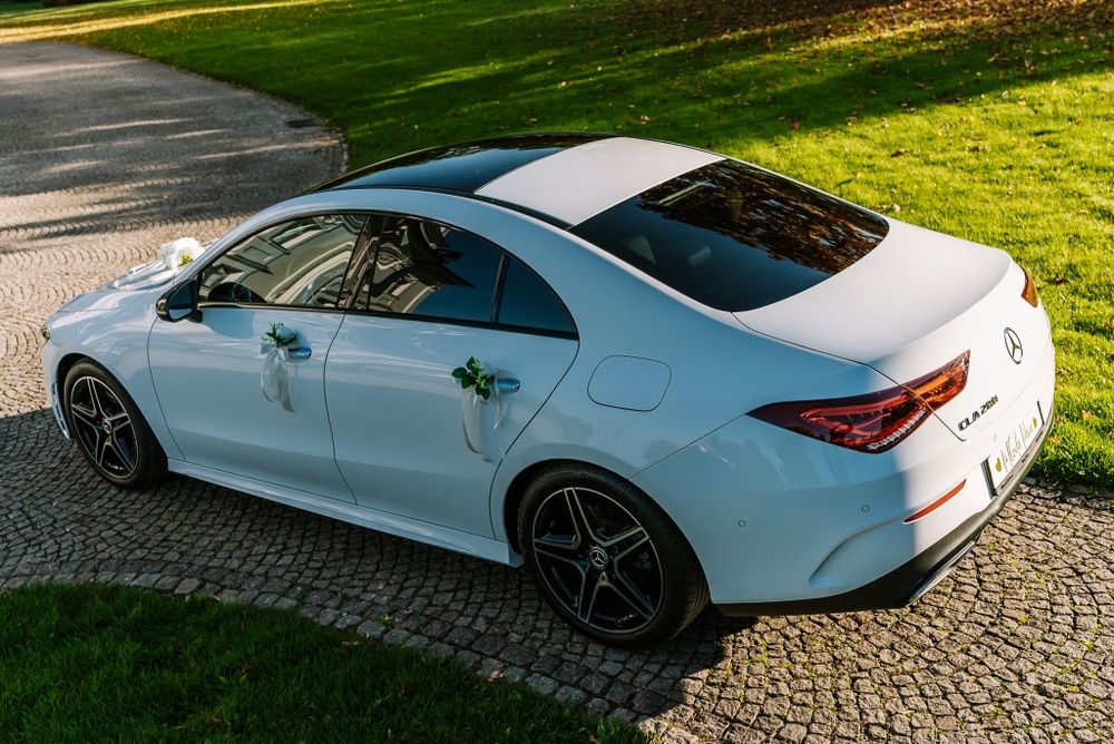 Wynajem auta do ślubu Mercedes CLA AMG LINE 550-700zł