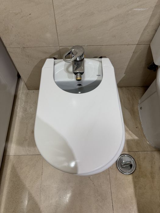Bidé branco Roca