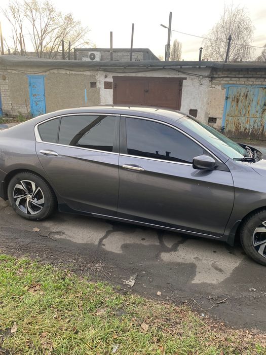 Продам Хонда акорд 9