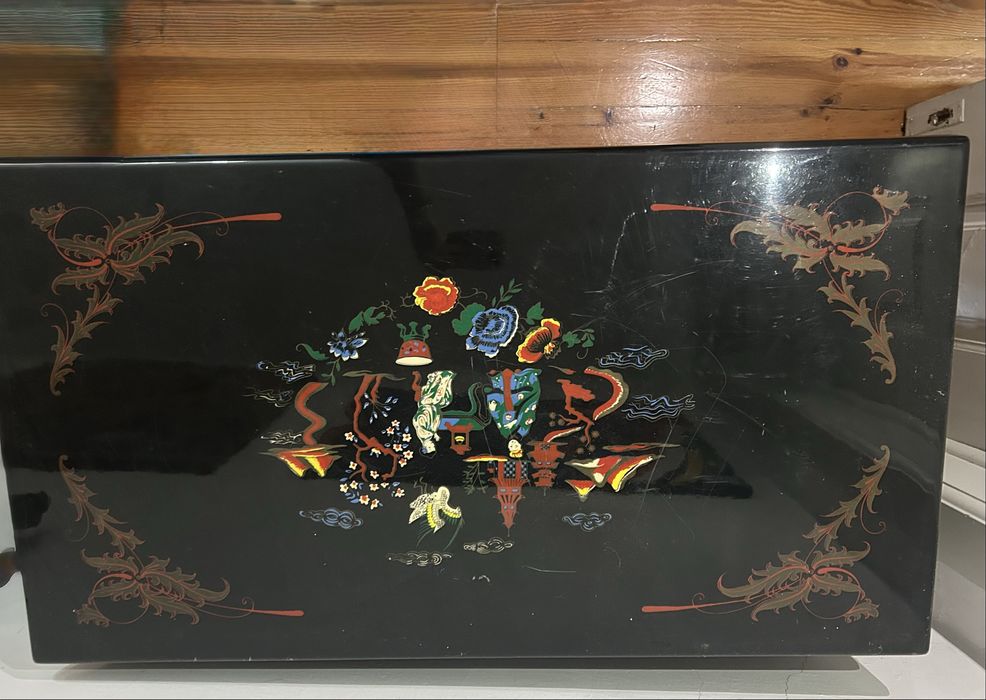 Arca/ bau de estilo asiático - antiga