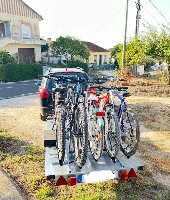 Reboque transporte bicicletas