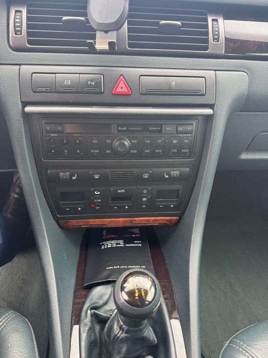 Audi A6 2.5 TDI 150cv – 2001 – 288.000 km
