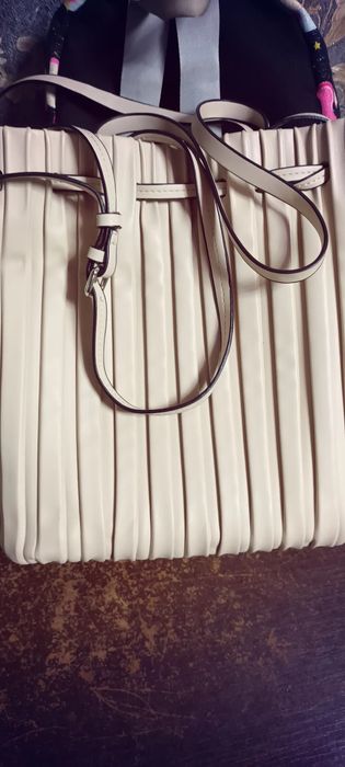 НОВАЯ !!использовании не была Zara