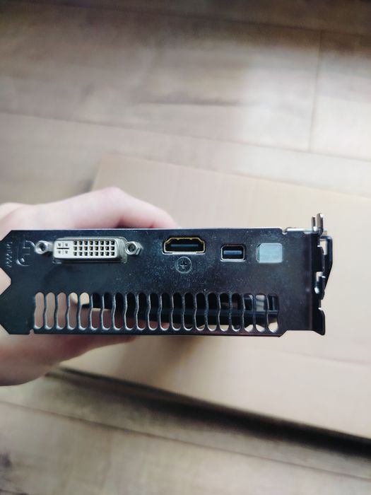 Karta graficzna R9 280x Gigabyte windofrce