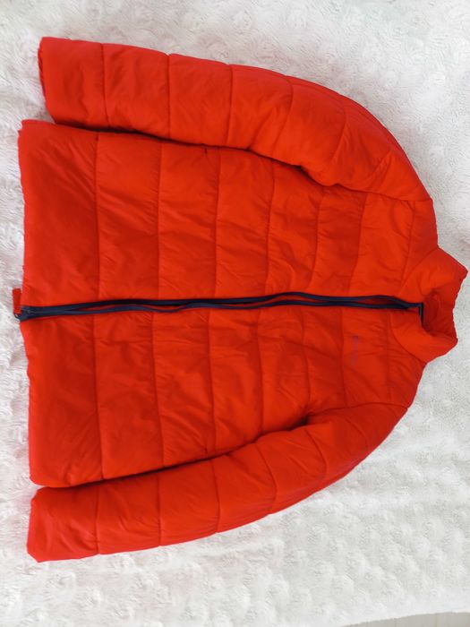 Kurtka Mountain Warehouse 146/152