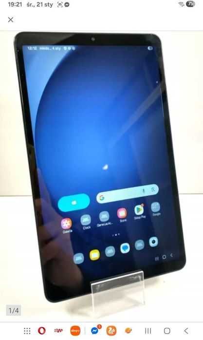 ŁADNY tablet Samsung A9 w pełni sprawny. Ekran 8.7 cala. Pamięć 4\64gb