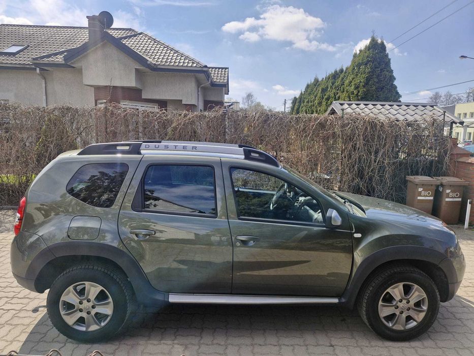 Sprzedam Dacia Duster Suv 2015r.,zielona,Sienno kuj.pom.