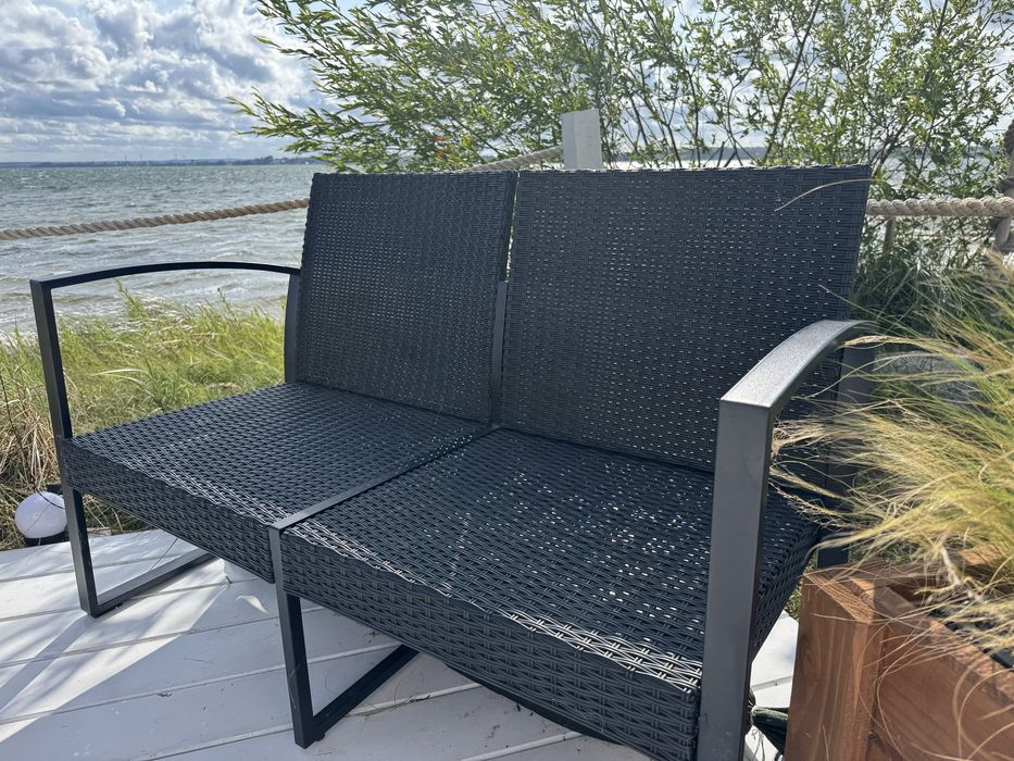 Sofa ogrodowa 2-osobowa i dwa stoliki