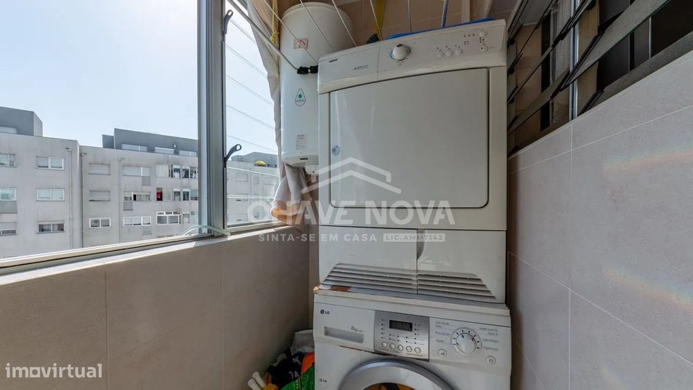 PS - Apartamento T3 na Rua das Mimosas, na Vila D´Este.