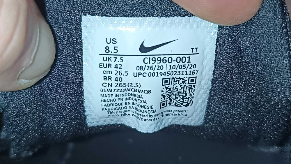 Męskie sneakersy NIKE FLEX EXPERIENCE RN 10 r.42 stan bardzo dobry