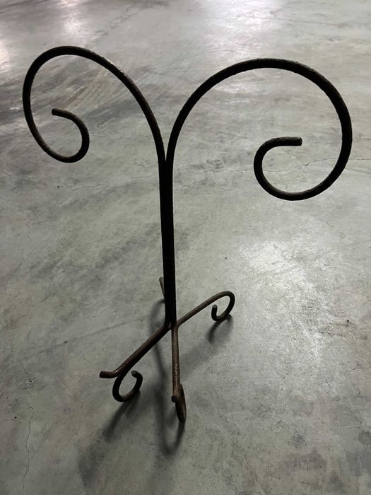 Suporte pratos em ferro forjado