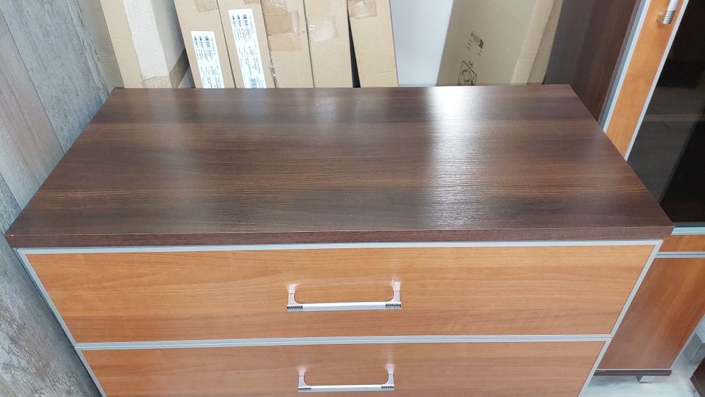 komoda z szufladami 4s