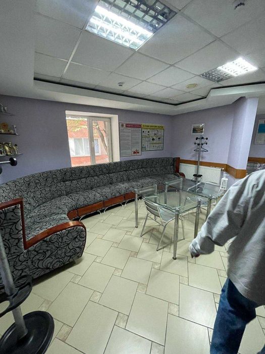 Отдельно стоящее здание а Пересыпском районе/Крымский бульвар. 1S75