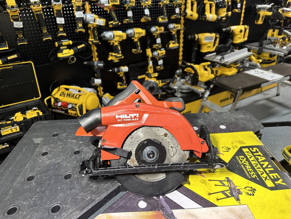 Аккумуляторная циркулярная пила HILTI SC 70W-A22