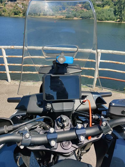 Husqvarna Norden 901 | 2022 | 16.500 km |