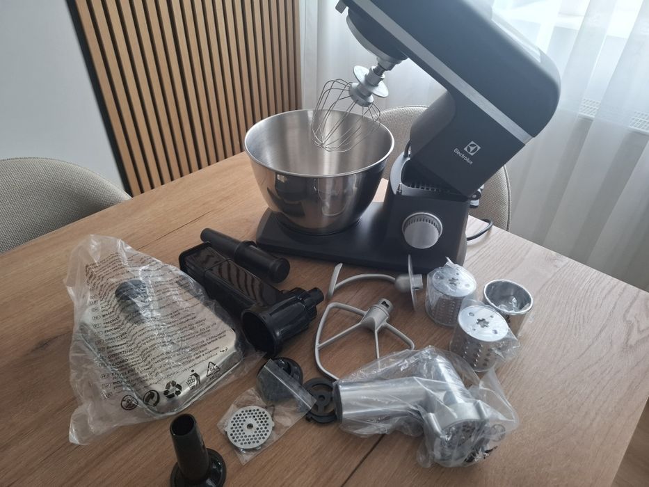 Robot Mikser Planetarny ELECTROLUX E5KM1-6GBP