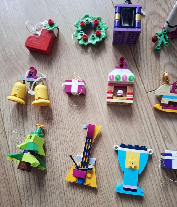 Bombki, zawieszki na choinkę Lego