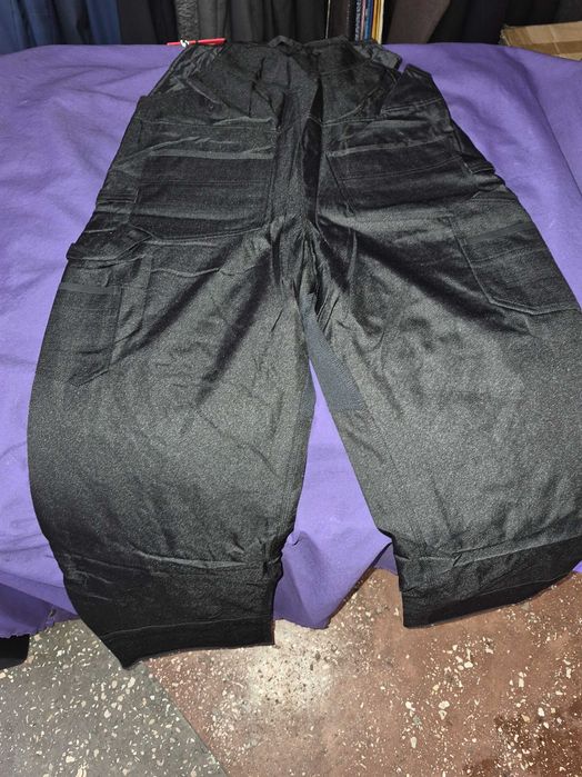 Штани  мілуокі. Розмір s.