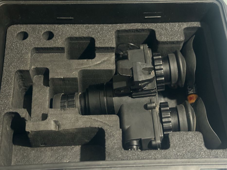 Продам! Бінокуляр нічного бачення AGM WOLF-7 PRO