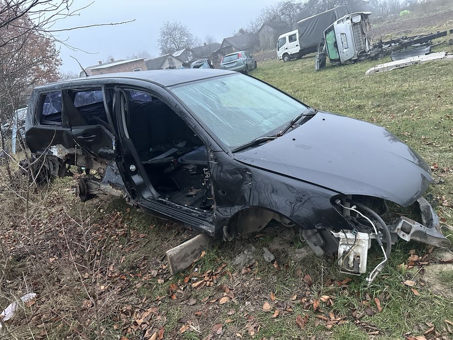 Міцубіші Лансер 9 бензин 1.6 Mitsubishi Lancer