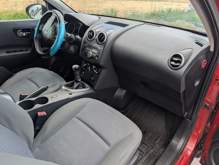 Nissan Qashqai 1.6 benzynka 1 właściciel , salon pl