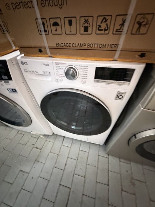 Oportunidade máquina de secar roupa nova