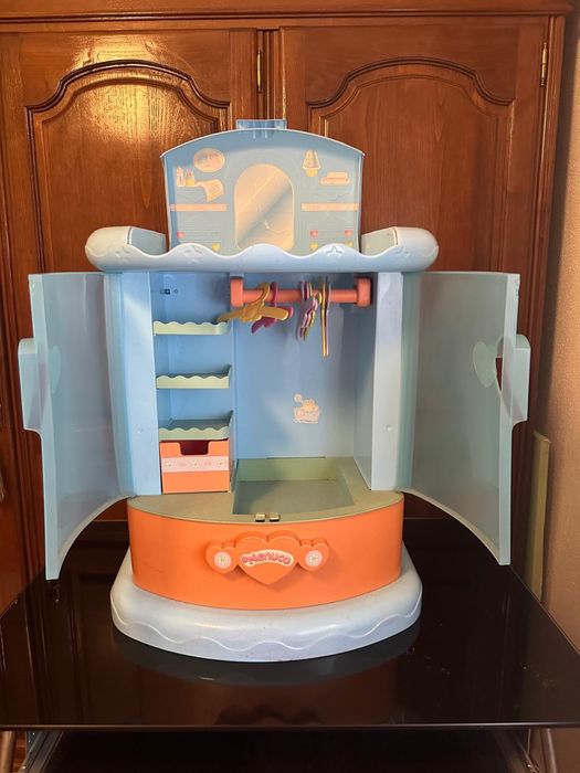 Armario de brincar Nenuco