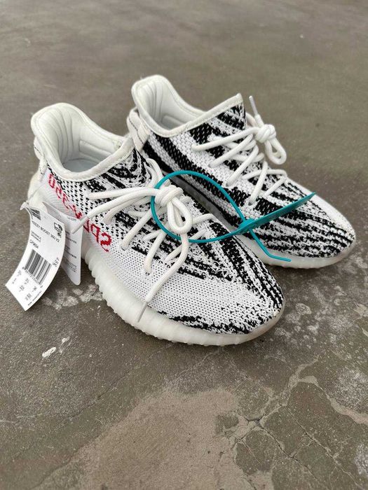 Adidas easy boost 350 v2 zebra sales