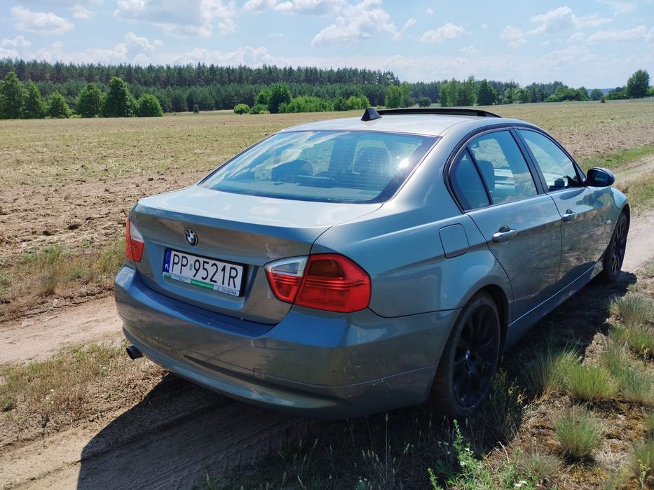 BMW 2.0  Benzyna - Automat