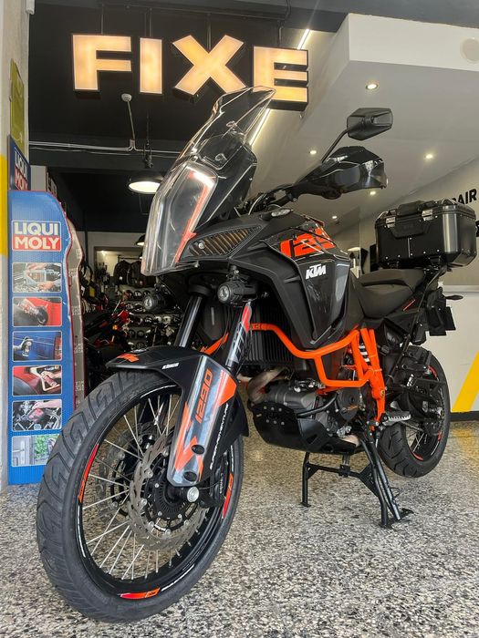 KTM 1290 Super Adventure S  Irrepreensível.  Revisão dos 30000 Kms efectuada. TeckPack