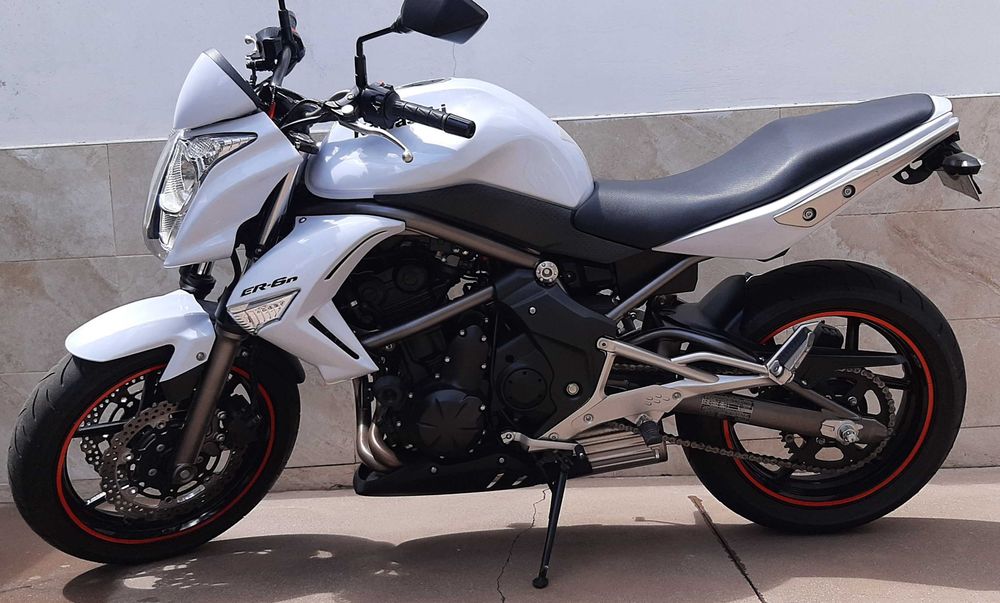 Kawasaki ER-6N 650 | Original | Apenas 10.000 km | Excelente Estado
