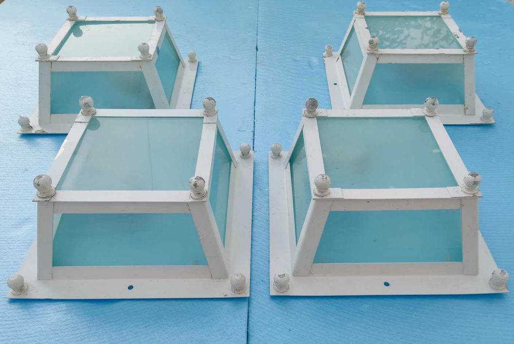 Conjunto 4 candeeiros de teto quadrangulares