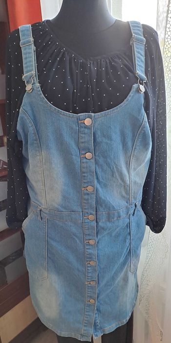 Spodnica dzinsowa na  reguszelkach  z kieszeniami