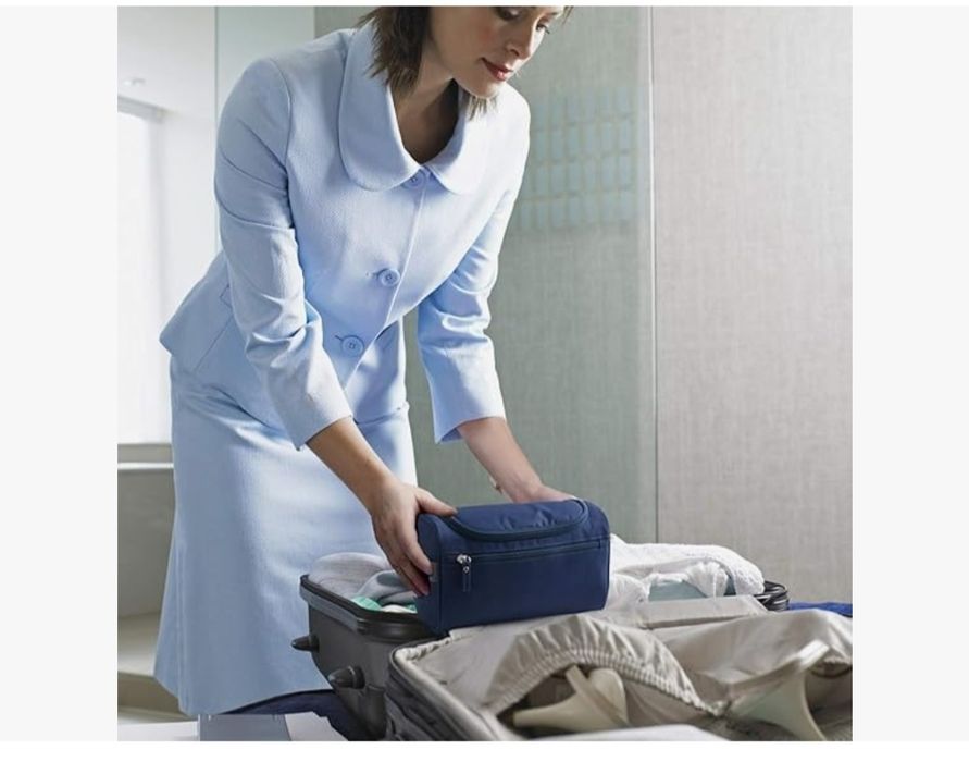 Podróżna kosmetyczka z haczykiem szara