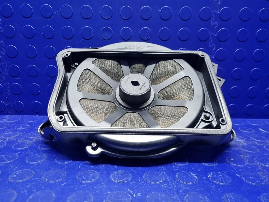 GŁOŚNIK basowy AUDI A6 C7 SEDAN głośnik subwoofer BOSE oryginał