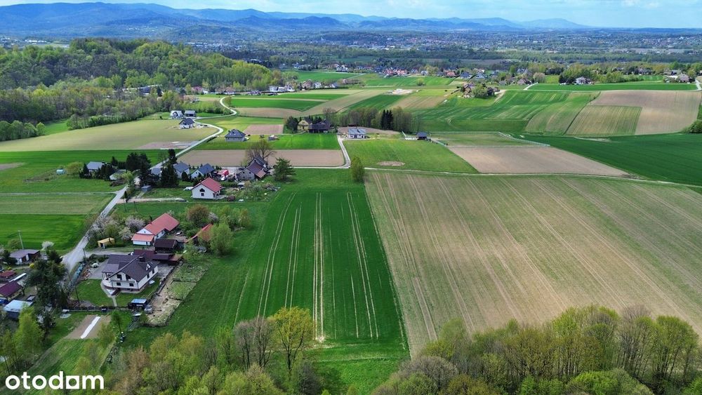 Działka inwestycyjna | 105 arów | Babica gm. Wadowice | RZ + las - Więcej