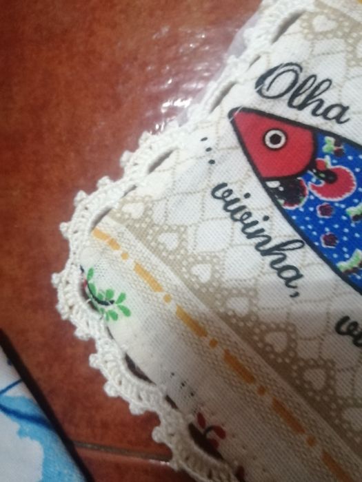 Pano de cozinha com bicos, novo.