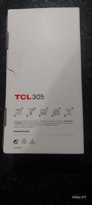 TCL 305 Novo em caixa