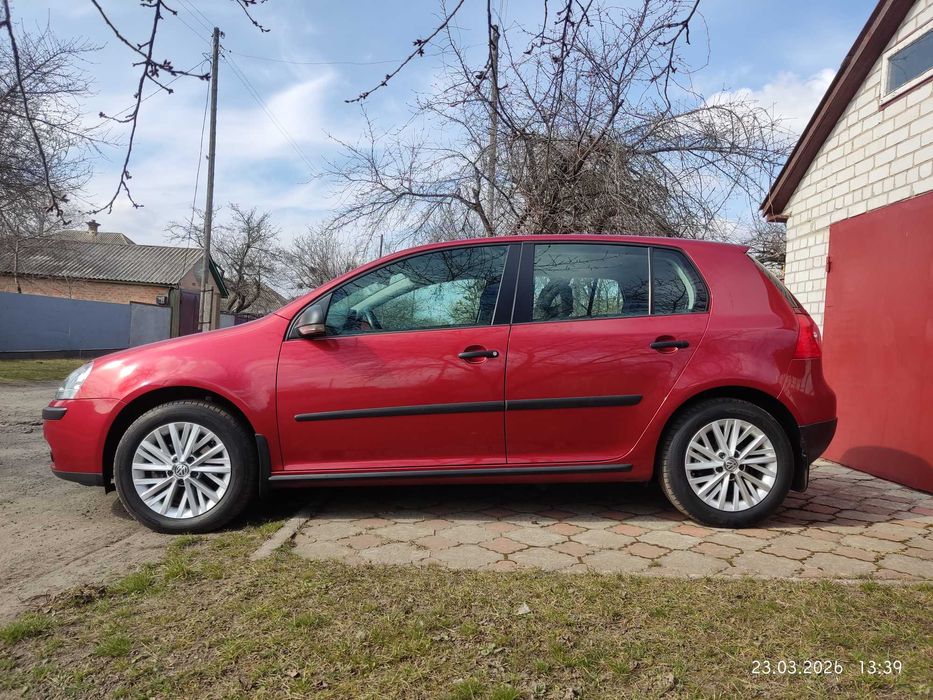 Продам VW Golf 5