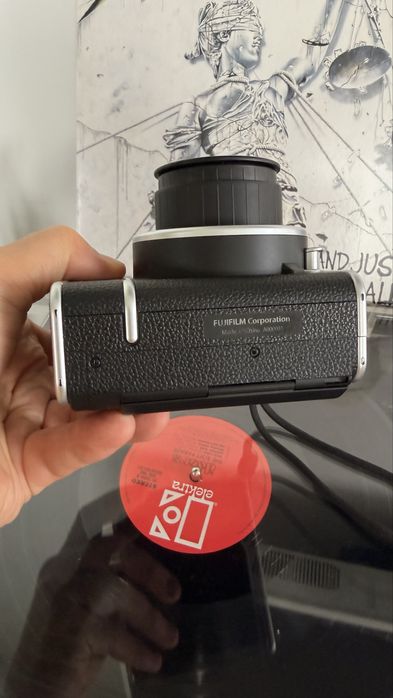 Instax mini 40 фотоапарат миттєвого друку полароід