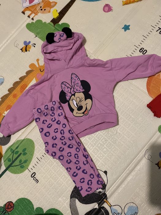 Костюмчик на дівчинку 86р