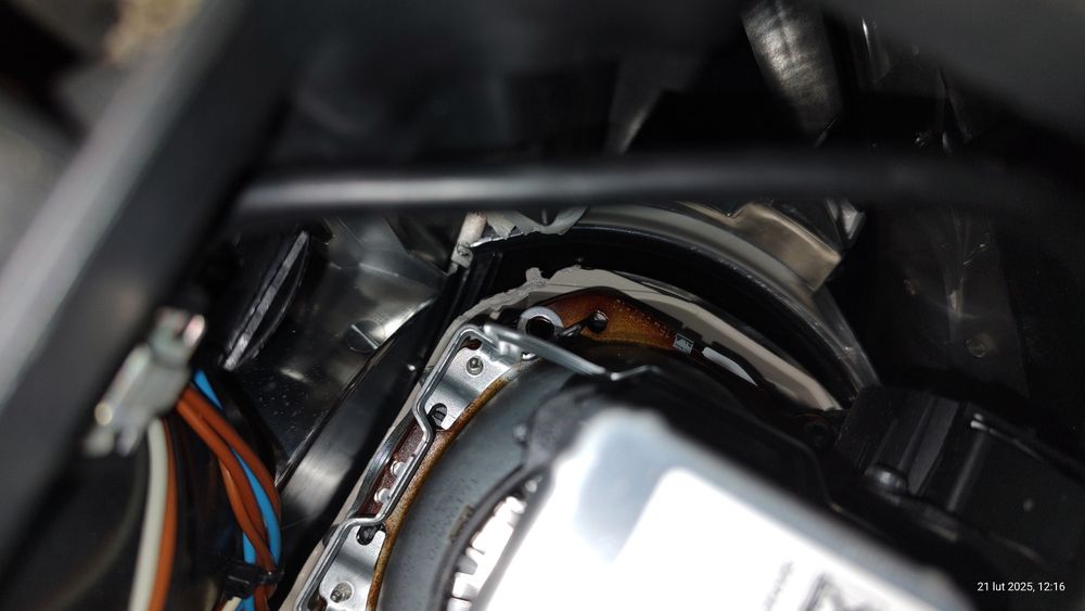 Lampa / reflektor DYNAMIC XENON BMW 7 E65 E66 lift EUROPA