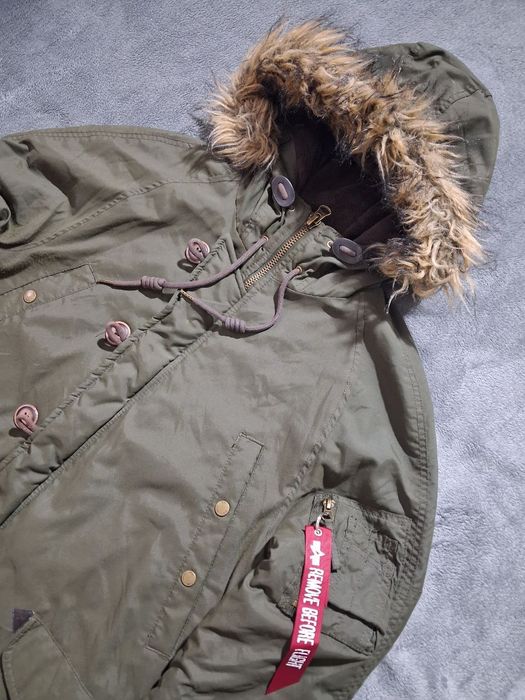 парка по типу Alpha Industries