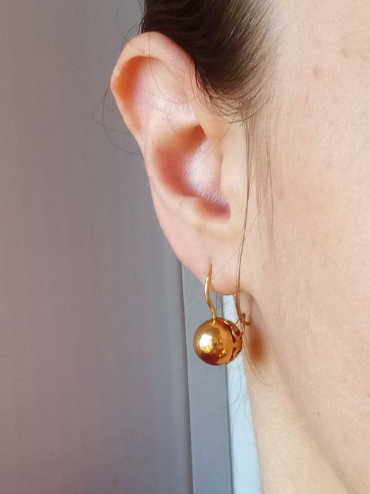 5.32 Золоті сережки кульки 583 Ереван, Свердловск