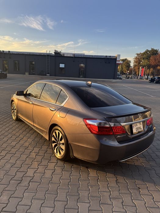 Honda accord 9 hybrid