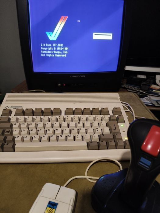 Komputer Amiga 600 zestaw box komplet!