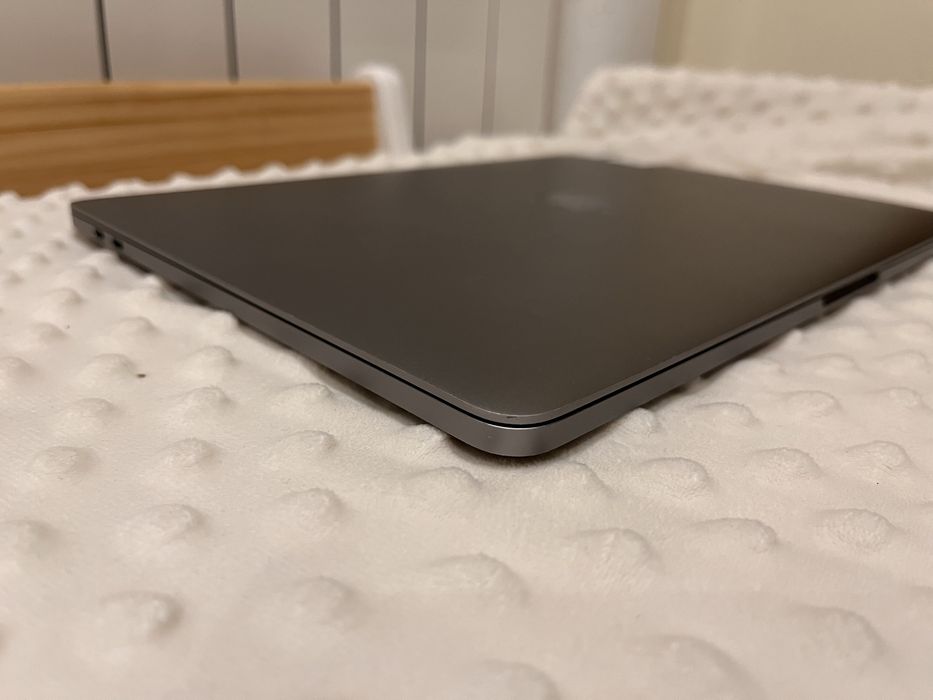 Macbook pro 13,3 M1 8gb 256 ssd TECLADO PORTUGUÊS