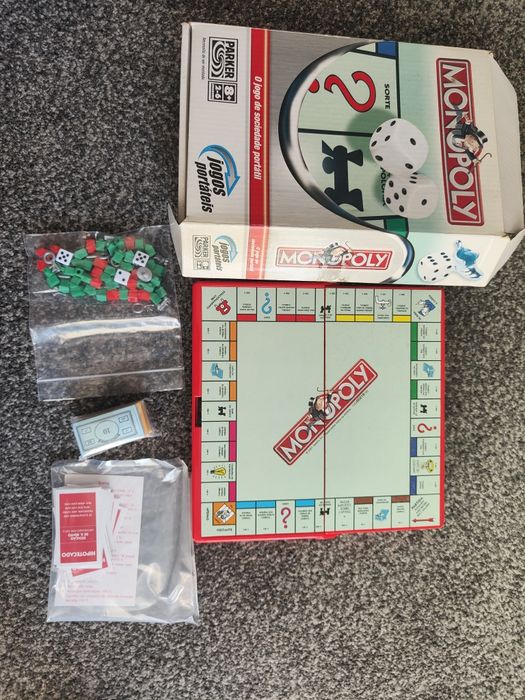 Monopoly portátil